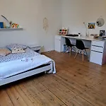 Maison Au Coeur Du Petit Appartement *